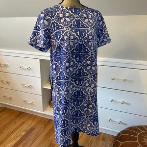 Beautiful tunic blue short sleeve print dress by The Limited Size M